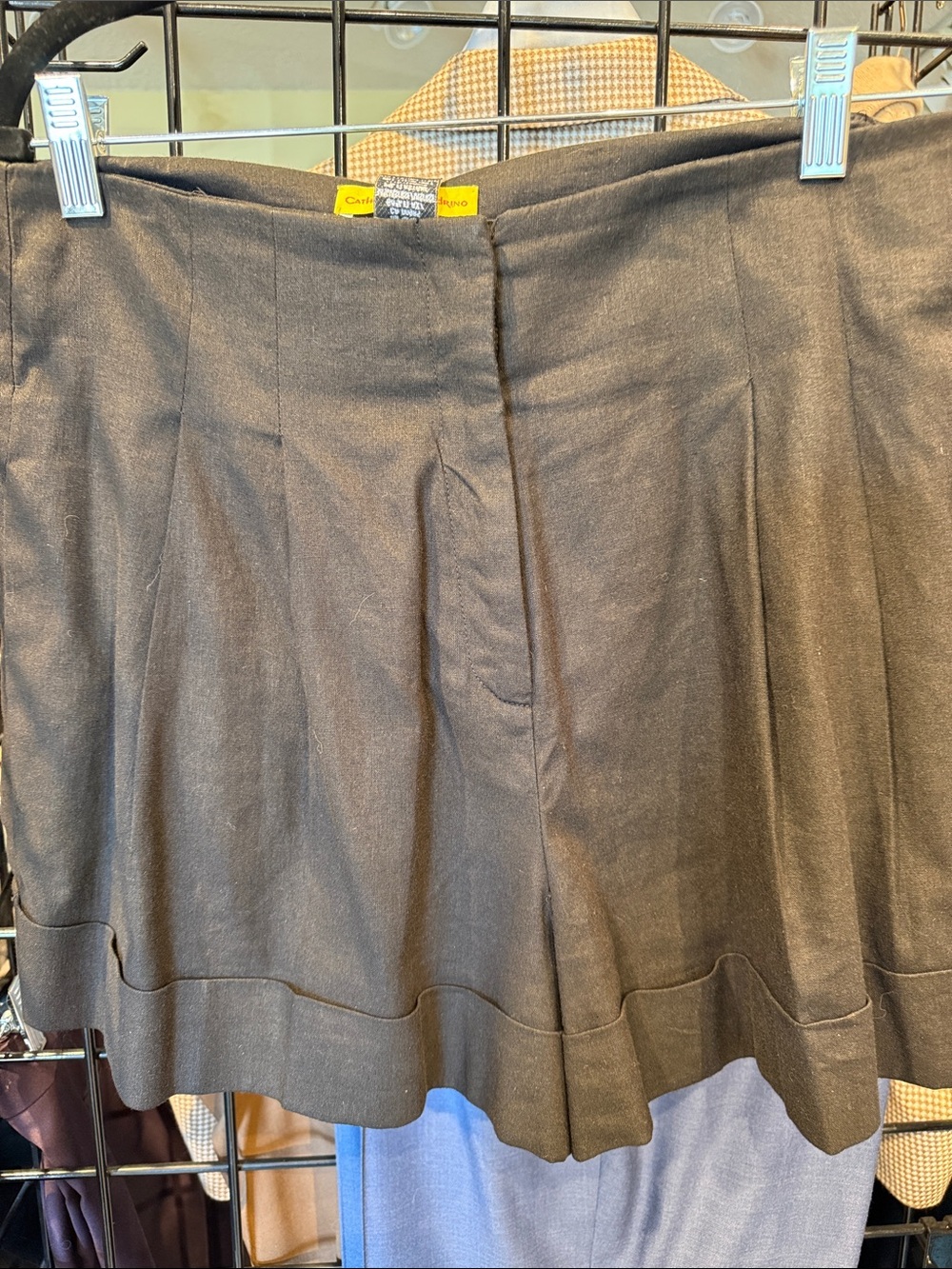 Catherine Malandrino Black Folded-Hem Shorts